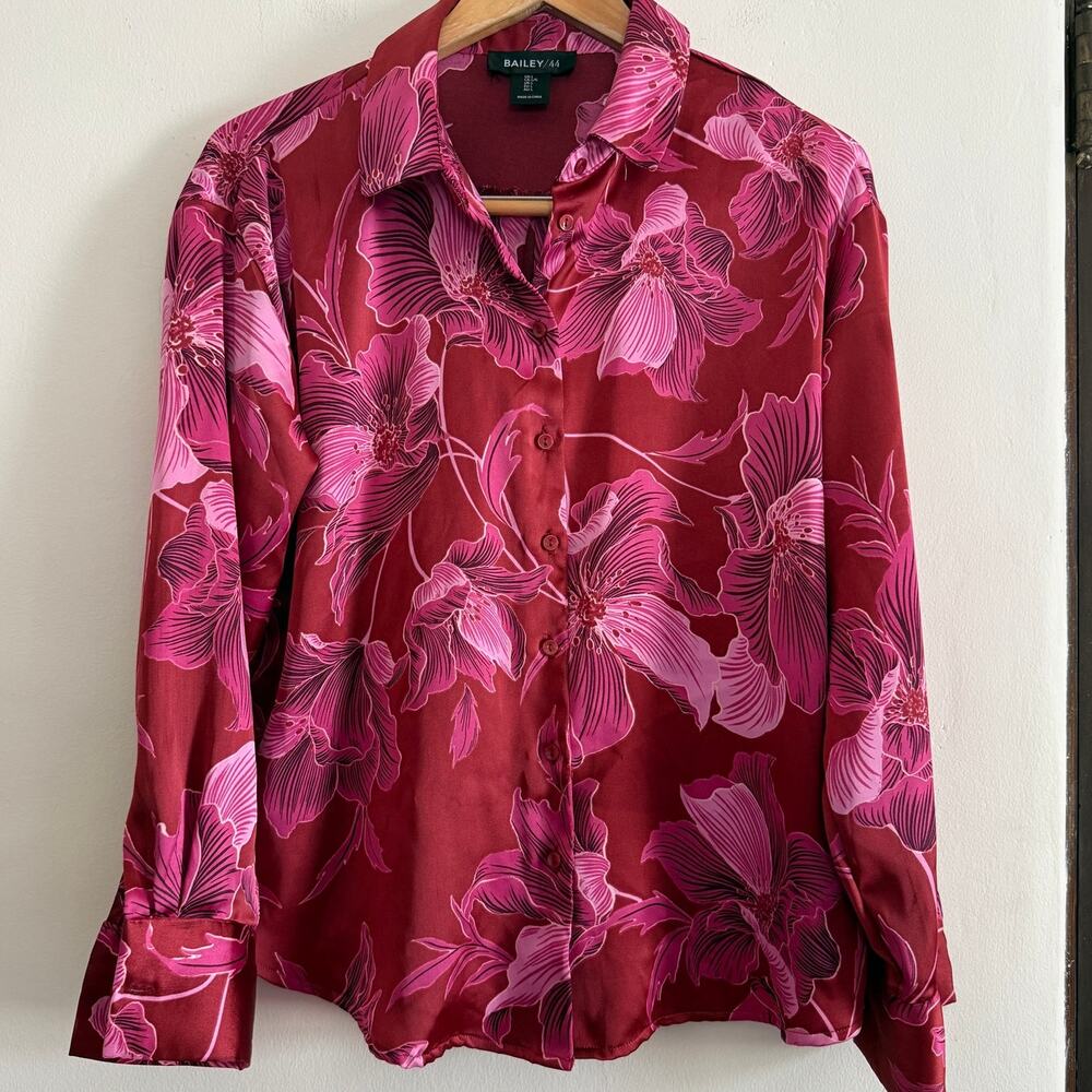 BAILEY / 44 | Pink and Red Satin Floral Button Down Blouse | Large